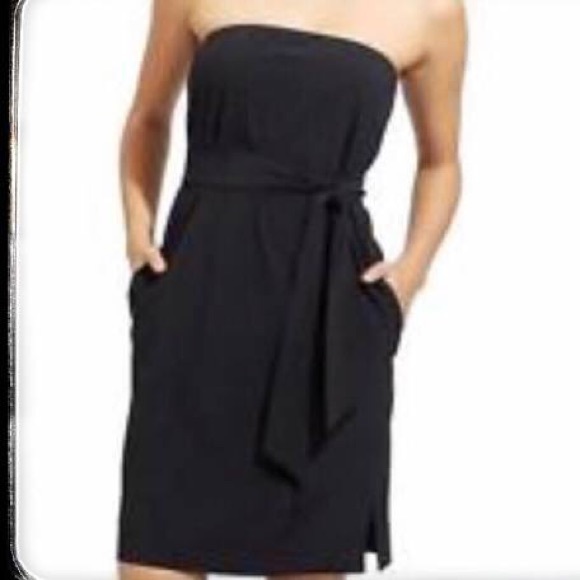 Athleta Dresses & Skirts - Athleta go anywhere black strapless dress